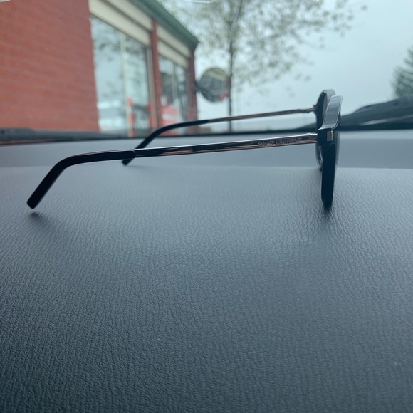 Saint/ laurent sunglasses - Picture 4 of 5